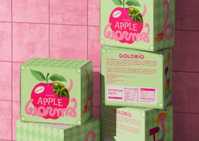 Packaging Apple Worms